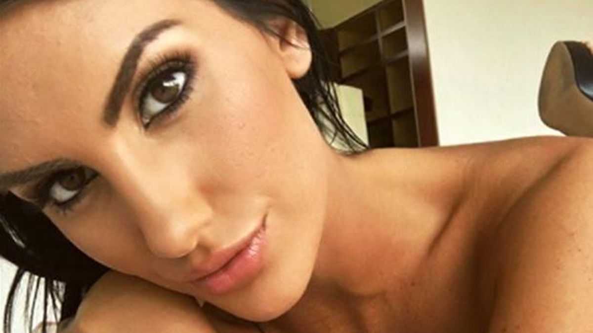 Tras sufrir acoso en las redes sociales se suicida actriz porno August Ames