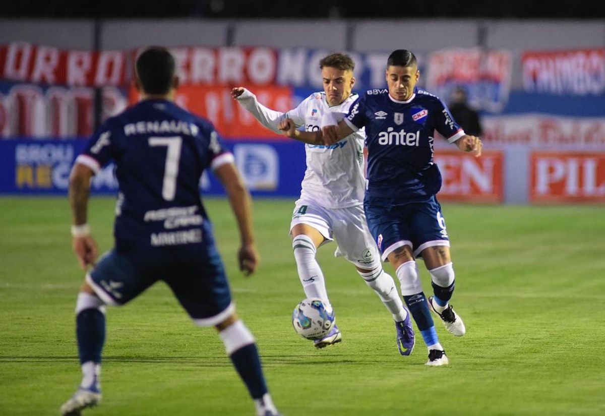 Plaza Colónia vs Montevideo Wanderers Palpites em hoje 18 October 2023  Futebol