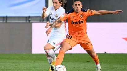 triunfo por 2-0 del real madrid ante el valencia