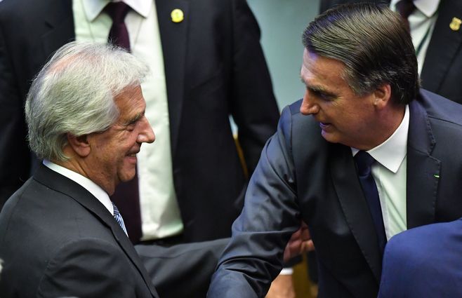 Vázquez y Bolsonaro en la asunción de Brasilia el 1º de enero de 2019. El brasileño cursó invitación al uruguayo a último momento. Fue el único presidente al que no llamó antes de su asunción