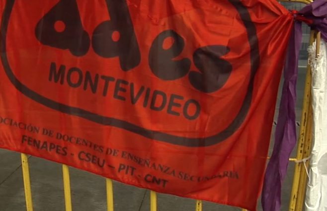 ADES-liceos-sindicato-secundaria-archivo