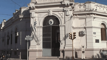 asesinaron a una mujer de una punalada; su hermana fue detenida