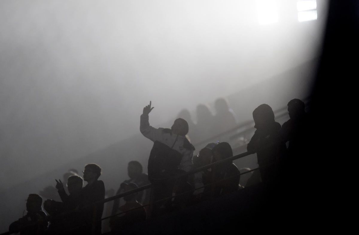 Foto: FocoUy. Partido bajo niebla intensa. Foto: FocoUy. Partido bajo niebla intensa.
