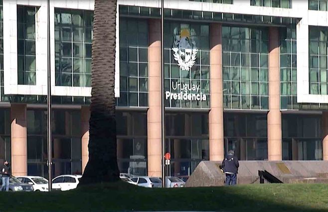 ajuste-salario-real-públicos.jpg